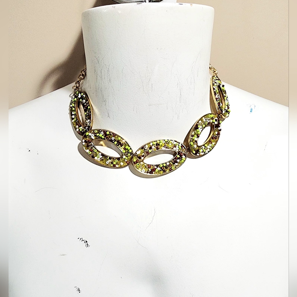 NWT Charming Charlie Statement Necklace